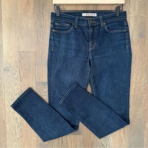 J Brand 811 High Waist Skinny Leg Denim Jean in Pure Wash Size 28